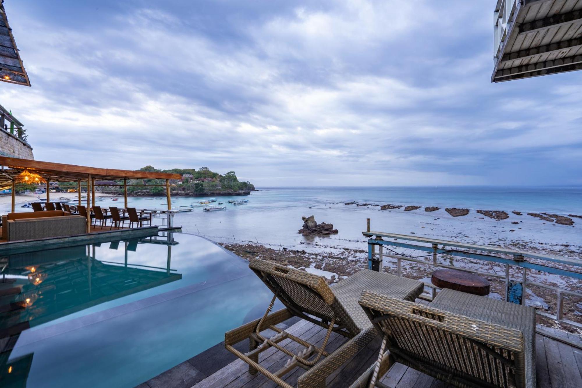 Mushroom Beach Bungalows Nusa Lembongan  Exterior photo